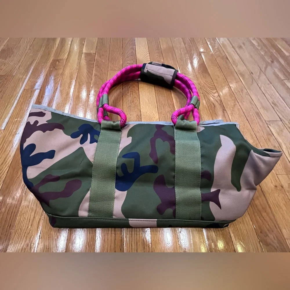 Roverlund Out-and-About Pet Tote in the Camo/Magenta color combination. - Picture 3 of 16